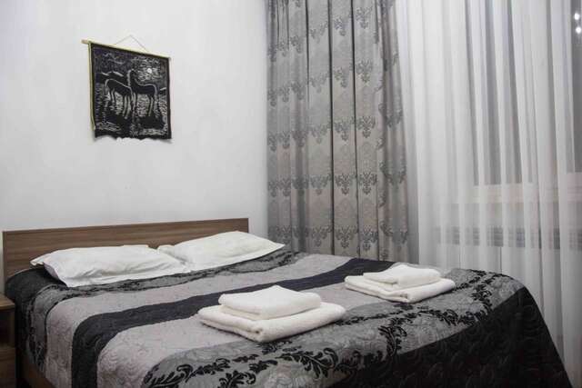 Отели типа «постель и завтрак» Sweet House Guest house Каракол-45